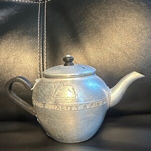 SOUVENIR ALUMINIUM TEA POT BRITISH EMPIRE EXHIBITION LONDON